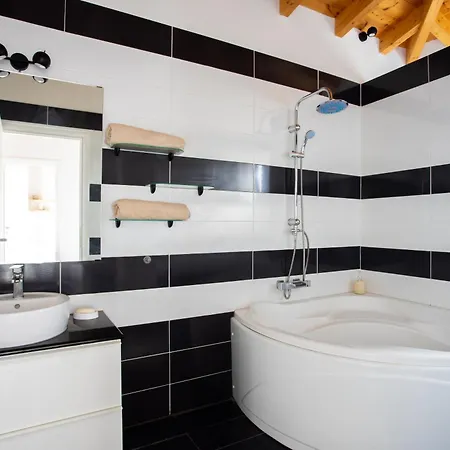 Maison Aleste Lefkada Casa de Férias Tsoukaládhes